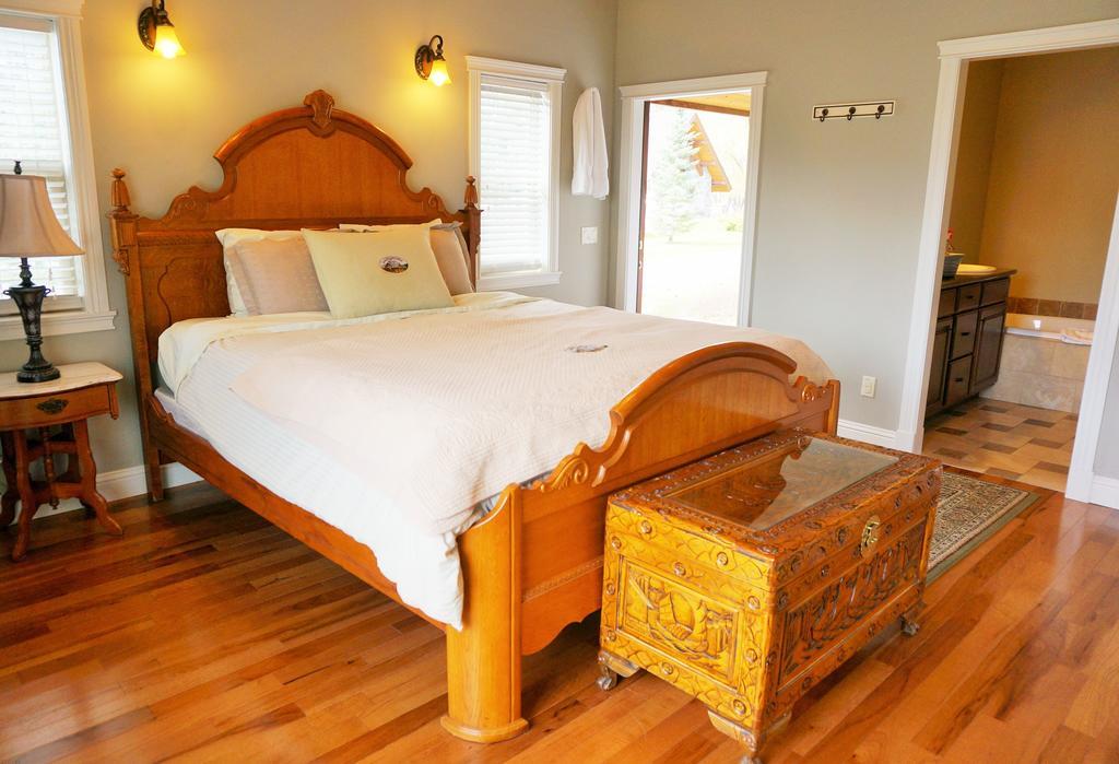 Glacier Mountain Lodge コロンビア・フォールズ 部屋 写真